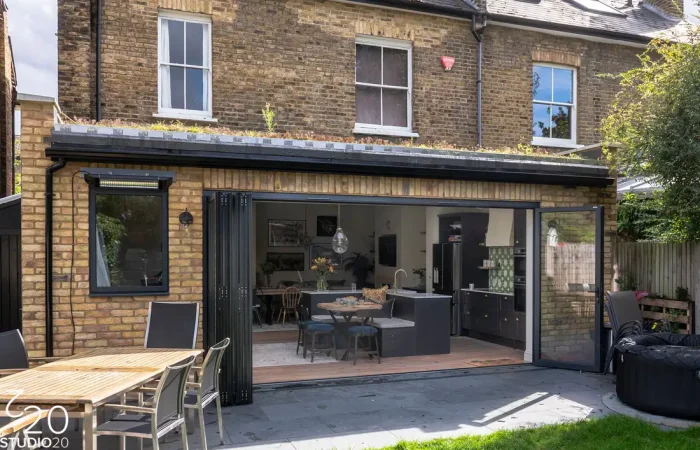 A Homeowner’s Guide to Building a Single Storey Flat Roof Extension 6 single storey flat roof extension